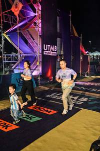 BIB: 
                            <button type="button" onclick="openModal(25251968)" class="btn btn-primary btn-sm float-right btn-popup" data-toggle="modal" data-target=".modal-high-quality">
                        <i class="fas fa-shopping-cart"></i> Add to Cart
                    </button>
                                            <button type="button" onclick="isThisMe(25251968, true)" class="btn btn-success btn-sm float-right btn-popup btn-isme hidden" data-toggle="tooltip" data-placement="bottom" title="นี่คือรูปของคุณใช่ไหม คลิกที่นี่เพื่อเอาเข้าอัลบั้ม">
                        <i class="fas fa-plus"></i> Add to album
                    </button>
                    <button type="button" onclick="isThisMe(25251968, false)" class="btn btn-warning btn-sm float-right btn-popup btn-isnotme hidden">
                        <i class="fas fa-ban"></i> Remove from album
                    </button>